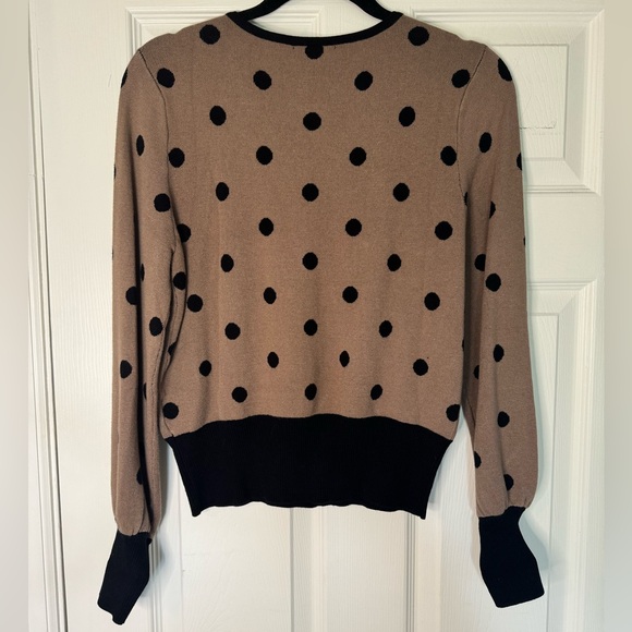 NY&C Sweater - Picture 3 of 3